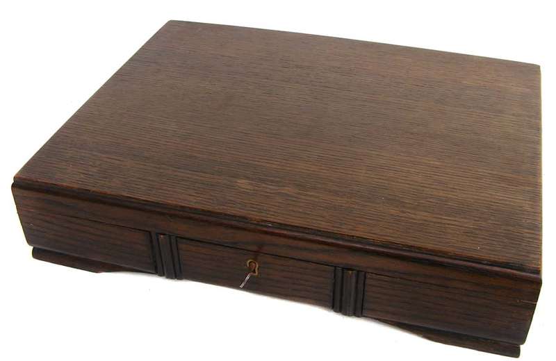 Antique Joseph Rodgers oak cutlery box with key - in good condition - use for cutlery or convert!