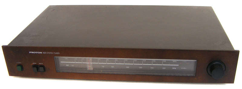 Vintage PROTON 420 (NAD) stereo tuner - good and working condition - Made by NAD factory