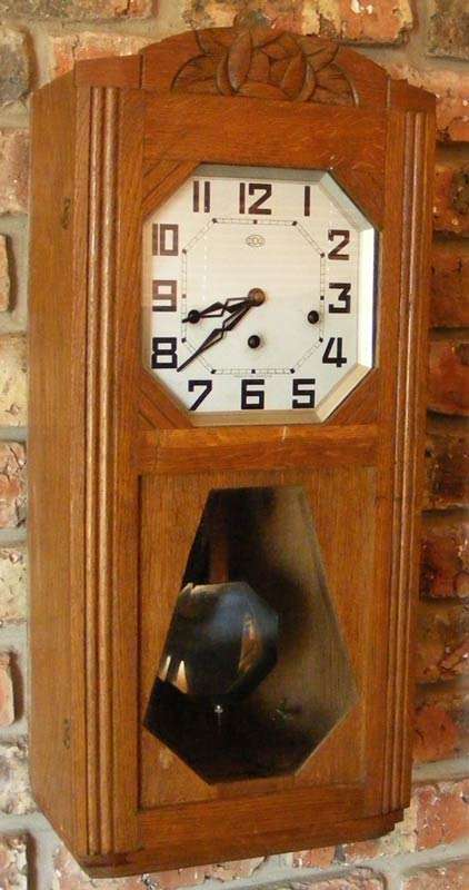 Scarce French ODO 1920/30's wall clock - Working perfectly - 15 minute chime + hourly gong