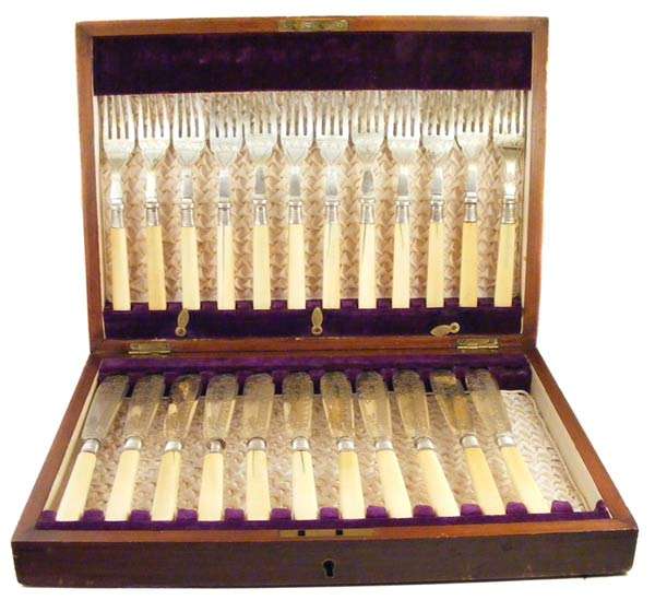 100+ year old? Rare Antique Hallmarked silver and EPNS Bone Handled Fish set in box.