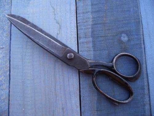 Vintage Tailor's Scissors - Made by Singer