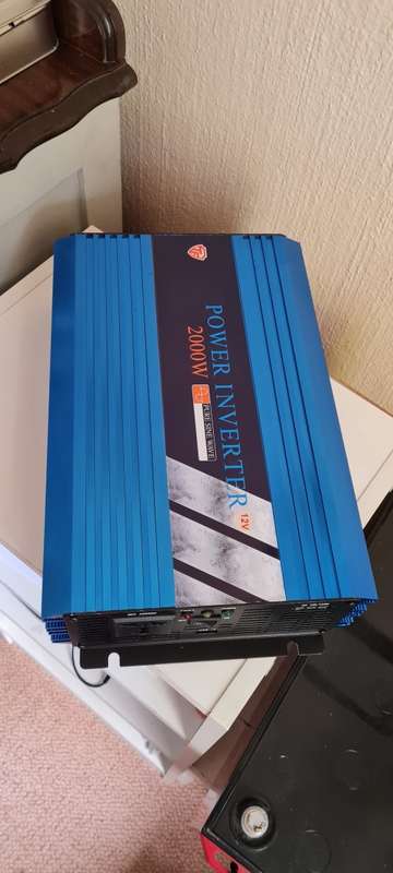 2000W Pure Sine Wave Power INVERTER - 12V DC TO 220V AC