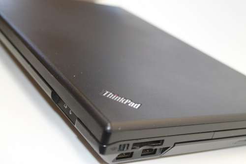 Lenovo L420 i5 2.5GHZ Laptop 4GB Ram - 500GB HDD - Wifi -  good condition - slight cosmetic issue
