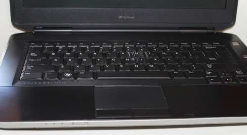 Dell Latitude E5430 -Core i5 3210M(3rd gen) - 4 GB RAM - 320GB HDD -WIFI-WIN 10