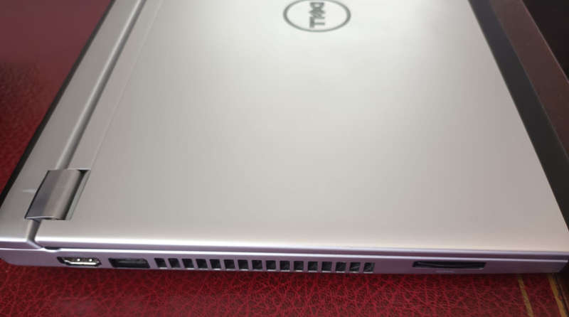 Dell Latitude 3330 13.3 Inch , 240Gb SSD Drive, i3 , 4GB ram , windows 10 pro