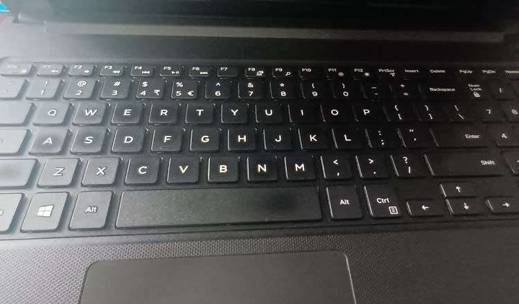 Dell Vostro 15 (3568)i5 7th gen , 8gb Ram , 256GB SSD , 15.6 inch Screen