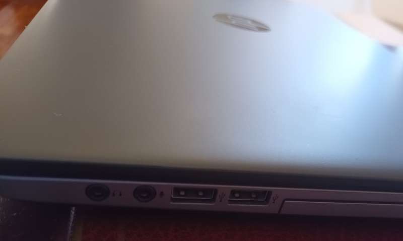 HP Probook 450 G1, i5 4th gen , 8GB ram , 256GB SSD, 15.6 inch laptop - Office