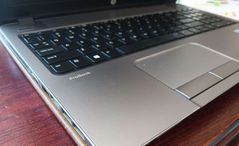 HP Probook 450 G1, i5 4th gen , 8GB ram , 256GB SSD, 15.6 inch laptop - Office
