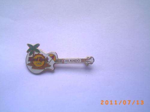 HARD ROCK CAFE ORLANDO BADGE