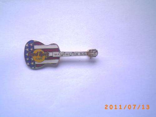 HARD ROCK CAFE WASHINGTON D.C. BADGE