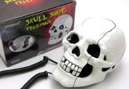 1 ON AUCTIONS !!! Vintage Skull Shaped Flashing Telephone