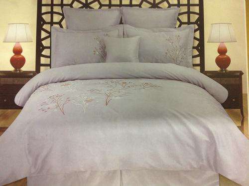 NEW ARRIVED!!! 6 PIECE QUEEN SIZE LUXURY SUPER SOFT TOP QUALITY EXELLENT MATERIAL DUVET COVER SET