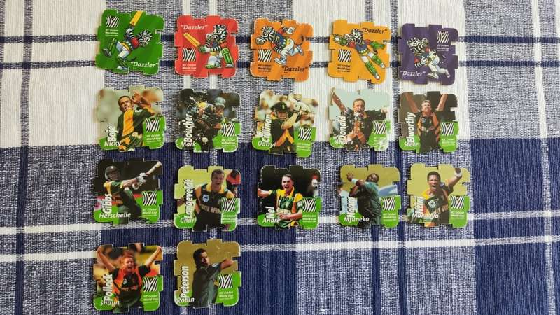 Cricket cubes tazos