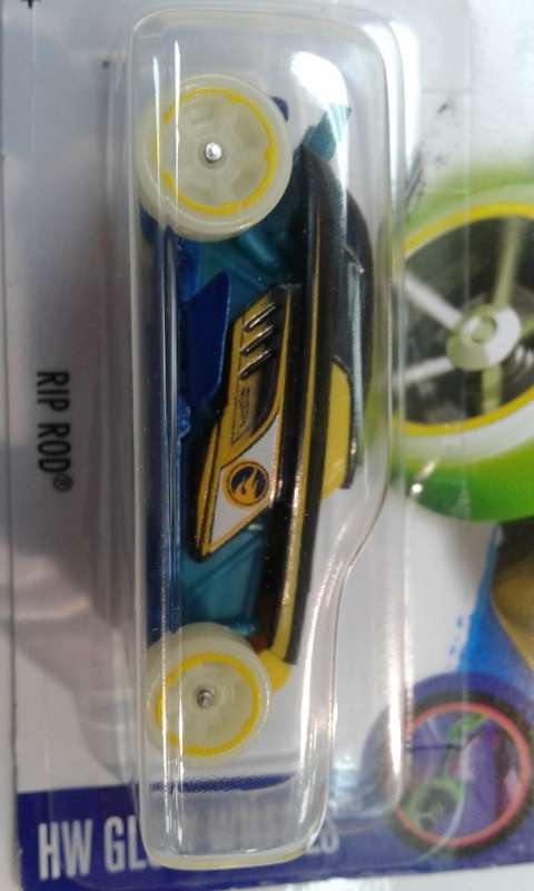 HOTWHEELS RIP ROD (BASIC TREASURE )