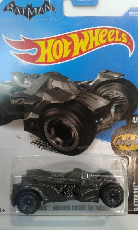 HOTWHEELS BATMAN (LONG CARD)