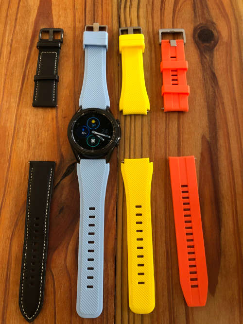 Galaxy Watch3 Bluetooth (45mm) - Black + Galaxy Buds+
