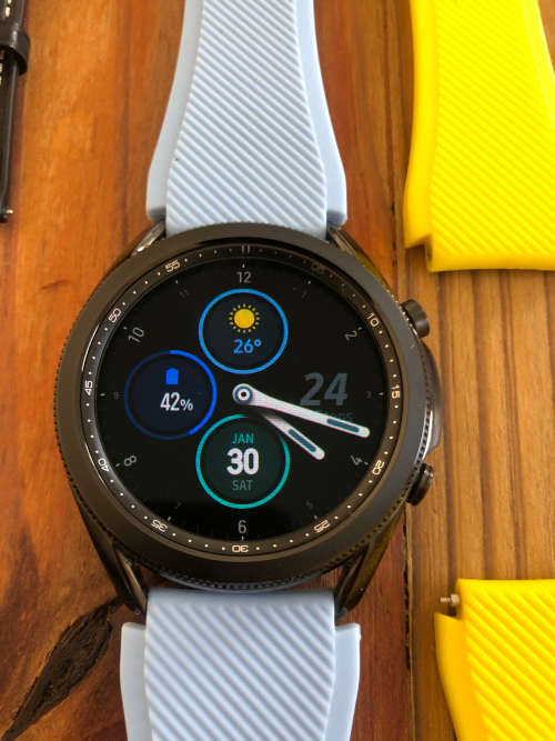 Galaxy Watch3 Bluetooth (45mm) - Black + Galaxy Buds+