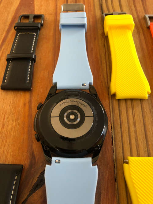 Galaxy Watch3 Bluetooth (45mm) - Black + Galaxy Buds+
