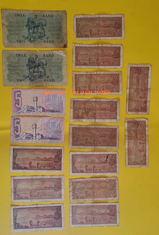 S. A. Bank Notes : Mix Lot - South Africa Old Notes