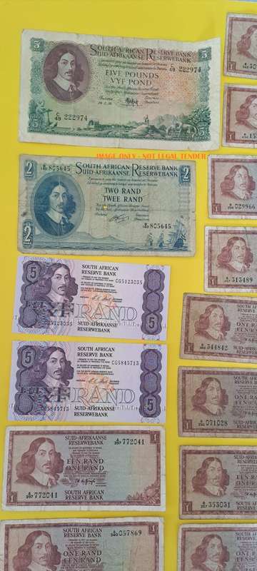 S. A. Bank Notes : Mix Lot - South Africa Old Pounds and Rand Notes