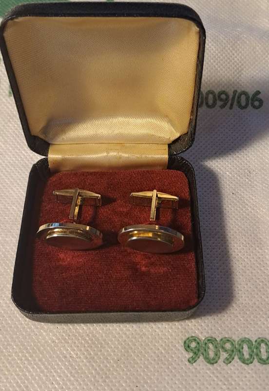 Vintage Cuff Links (Set 16 - In old box)