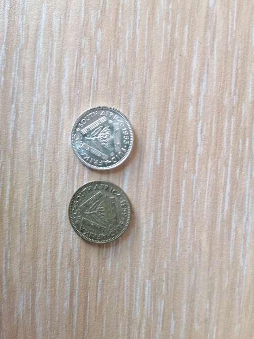 3d Silver coins of Union of South Africa period (x2 lot)