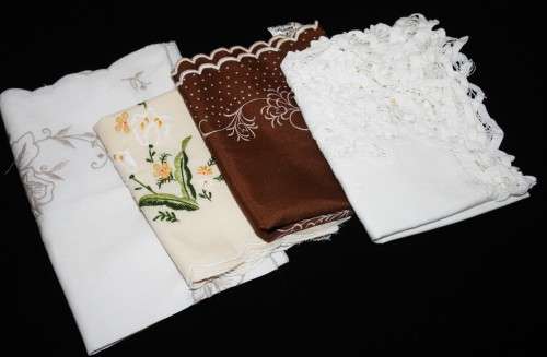 WOW !! 4 X VINTAGE HANDMADE LINEN EMBROIDERY PLACE MATS !EXCEPTIONAL DETAIL !LOOK !!