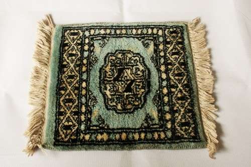 *MINI PERSIAN* WOW AUTHENTIC MINI PERSIAN CARPET ( THICK) LOOK !!!