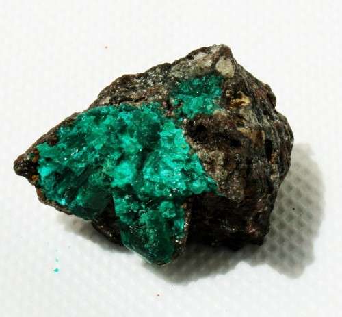 *GEMSTONE* WOW DIOPTASE  COLLECTORS MINERAL ! WOW !