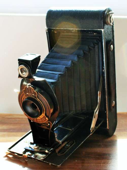*RARE KODAK* BEAUTIFUL LARGE RARE VINTAGE KODAK NO 3 - A FOLDING AUTO GRAPHIC CAMERA WITH CASE !