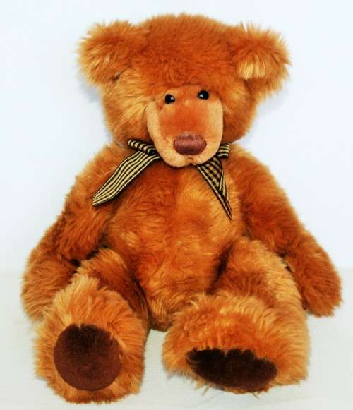 *LARGE RUSS BEARS*GENUINE LARGE RUSS NAME TEDDY BEAR CALLED "GEOFFREY"