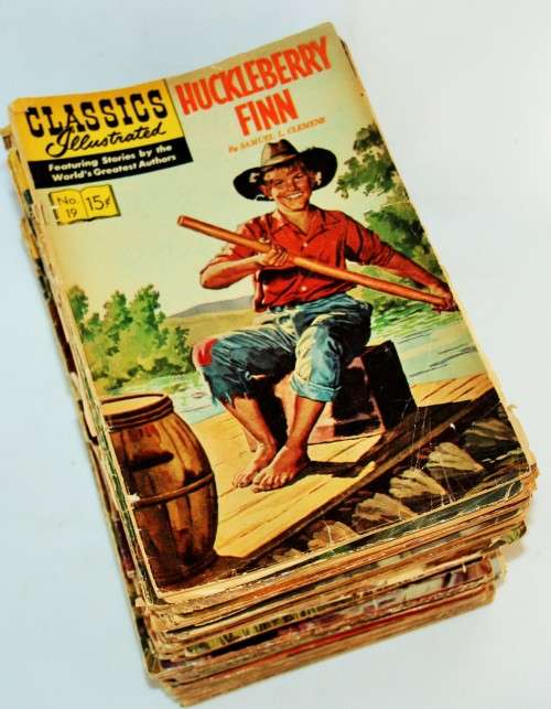 *CLASSICS* RARE LOT OF 60 X VINTAGE CLASSICS ILLUSTRATED COMIC BOOKS !