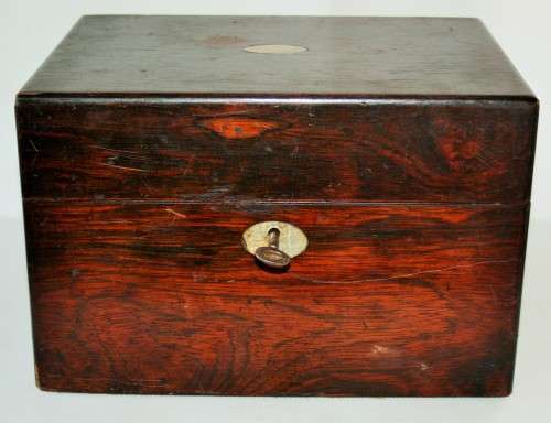 *CIGAR CASKET* ANTIQUE GEORGIAN MAHOGANY CIGAR CASKET WITH ORIGINAL KEY AND SECRET COMPARTMENT !!