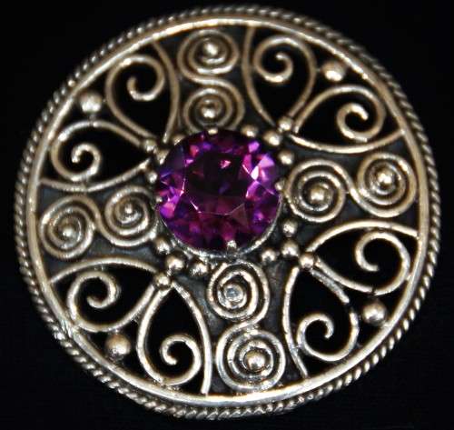 *SCOTTISH*SCARCE HALLMARK SILVER SCOTTISH BROOCH OR PENDANT WITH AMETHYST - VALUE R1850