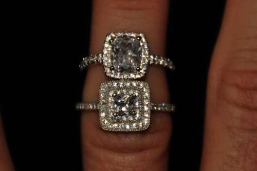 *RINGS*LOT OF TWO BEAUTIFUL STERLING SILVER RINGS - ONE BID FOR BOTH !
