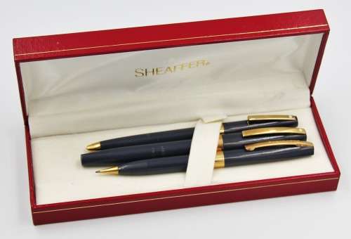 *SHEAFFER*IMPERIAL IV TOUCHDOWN FOUNTAIN PEN WITH 14K GOLD NIB , COMES WITH TWO MORE !