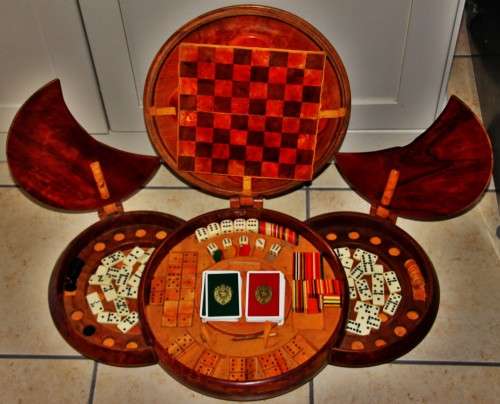 *GAMES*WOW! HUGE!! ANTIQUE WOODEN COMPEDIUM GAMES BOX , SCARCE !!!! UNUSUAL !!! VALUE R12750.00