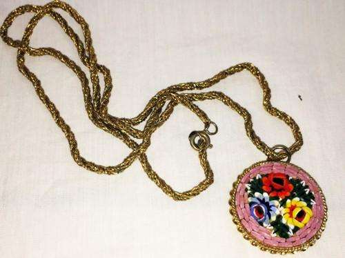 ITALY MOSAIC PENDANT ON CHAIN