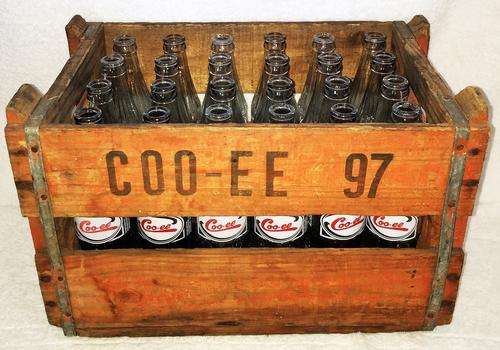 WOW~~VINTAGE WOODEN COO-EE CRATE WITH 24X ORIGINAL COO-EE GLASS SOFT DRINK BOTTLES INCLUDED !!
