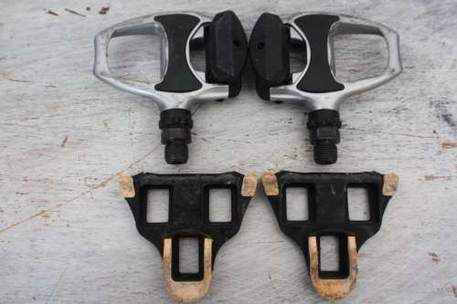 Shimano Road Bike Pedals with cleats