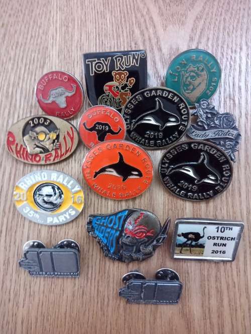 Lot Biker metal badges
