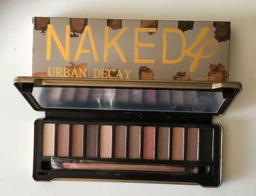 EYESHADOW PALETTE
