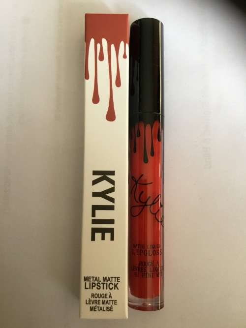 MATTE LIQUID LIPSTICK **RED VELVET**