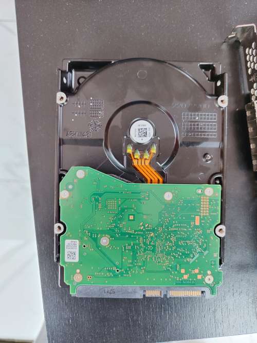 8TB SATA HGST Ultrastar/8TB 7200 RPM 128MB Cache SATA 6.0Gb/s 3.5` Inch