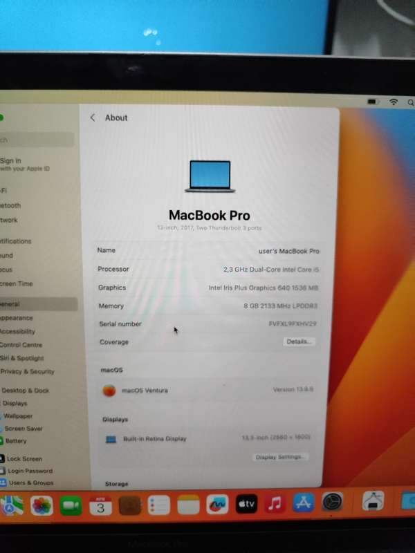 MacBook Pro 2017 - 13 inch - Core i5 - 8GB RAM - 256GB SSD