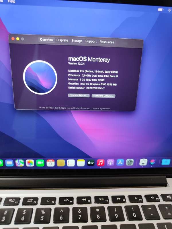 Macbook Pro Retina 13 inch Prestine Condition - Core i5 - 8GB Ram - 256GB SSD