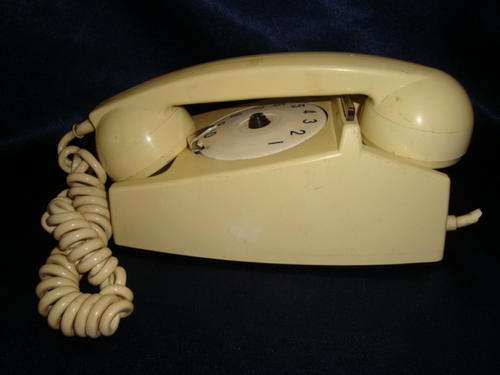 VINTAGE TELEPHONE