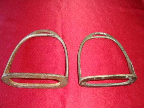 HORSE RIDING STIRRUPS