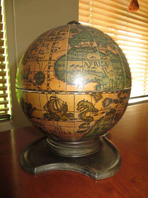 Vintage Old World Globe Made In Italy Ice Bucket