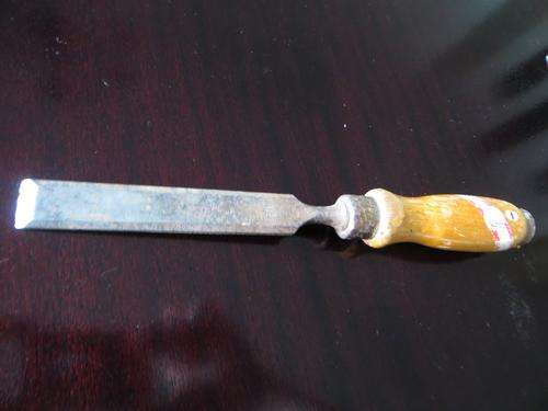 VINTAGE BEVEL EDGE EXTRA NAREX CHISEL  No. 20